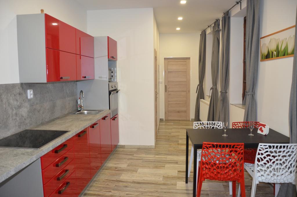 Guesthouse Zlaty Hrozen Česká Lípa Esterno foto