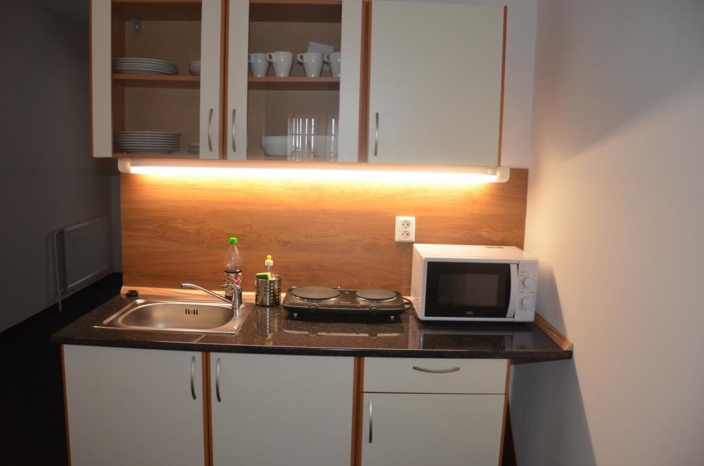 Guesthouse Zlaty Hrozen Česká Lípa Esterno foto